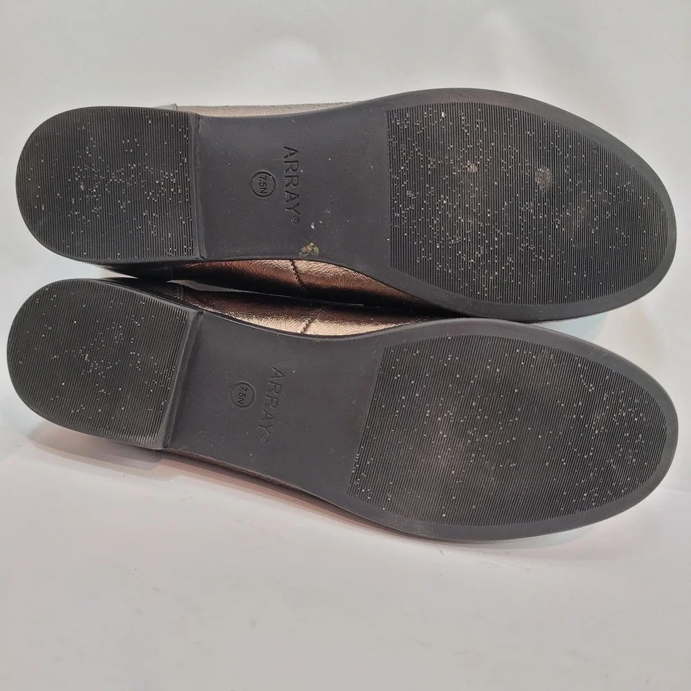 Array Penny Loafer Womens 7.5N Metallic Bronze Leather Slip On 1185920 Gold